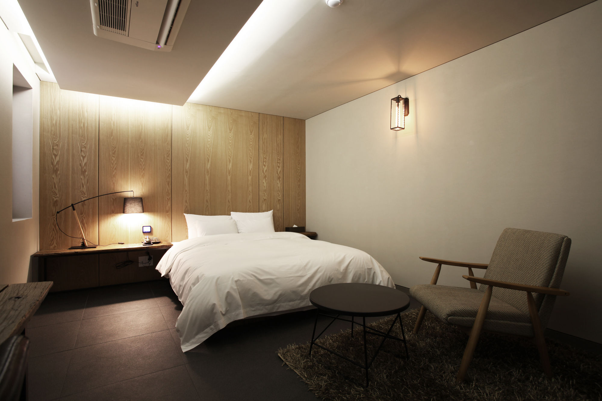 E-hotel